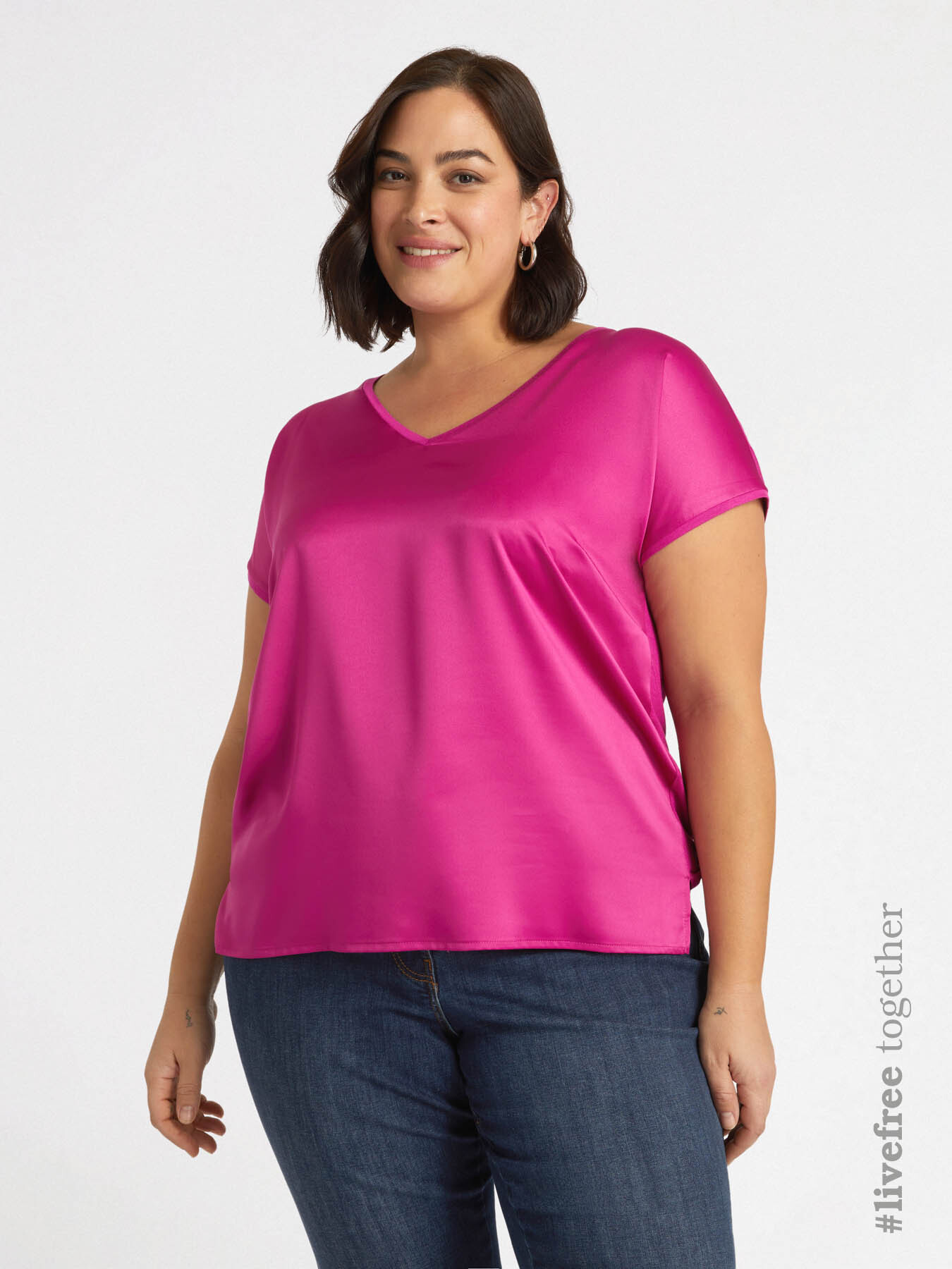T-Shirt aus Satin und Jersey image number 0