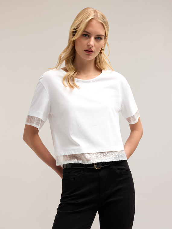 T-shirt avec bords en paillettes
