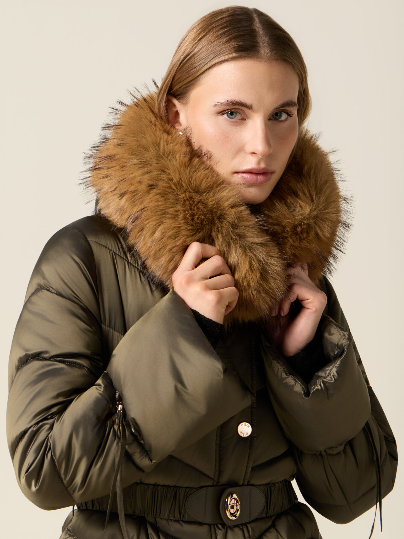 Piumino midi con cintura image number 2