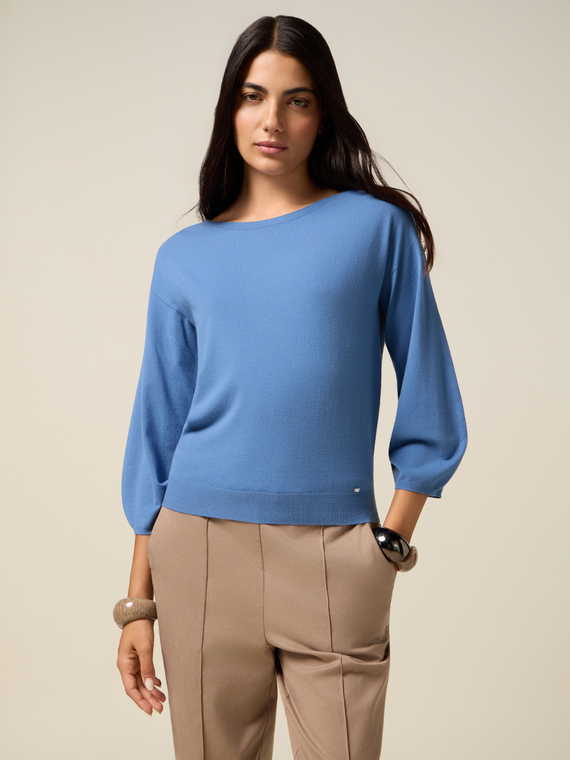 Maglia misto viscosa con scollo a barchetta