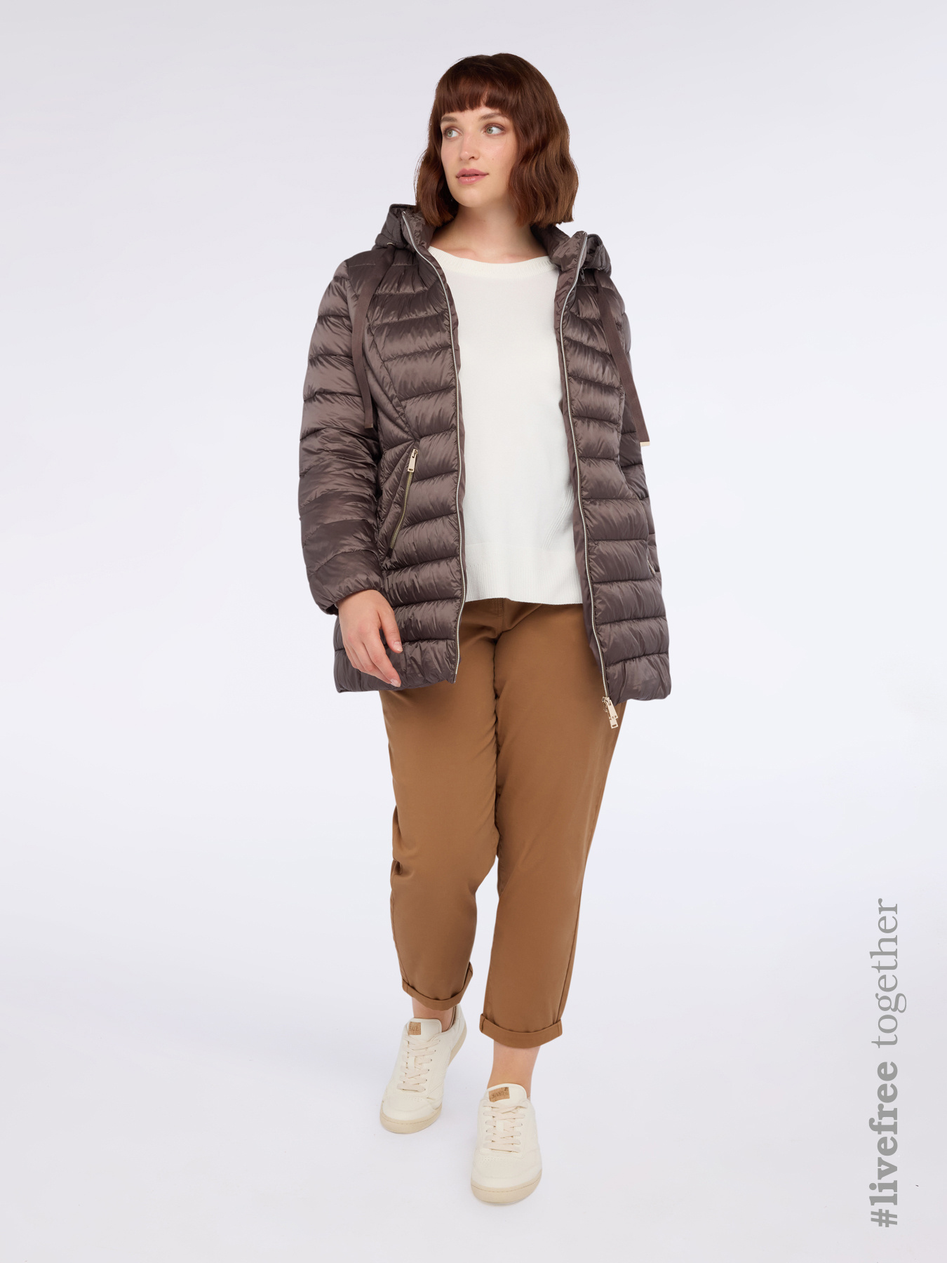 Long down jacket with detachable hood image number 0