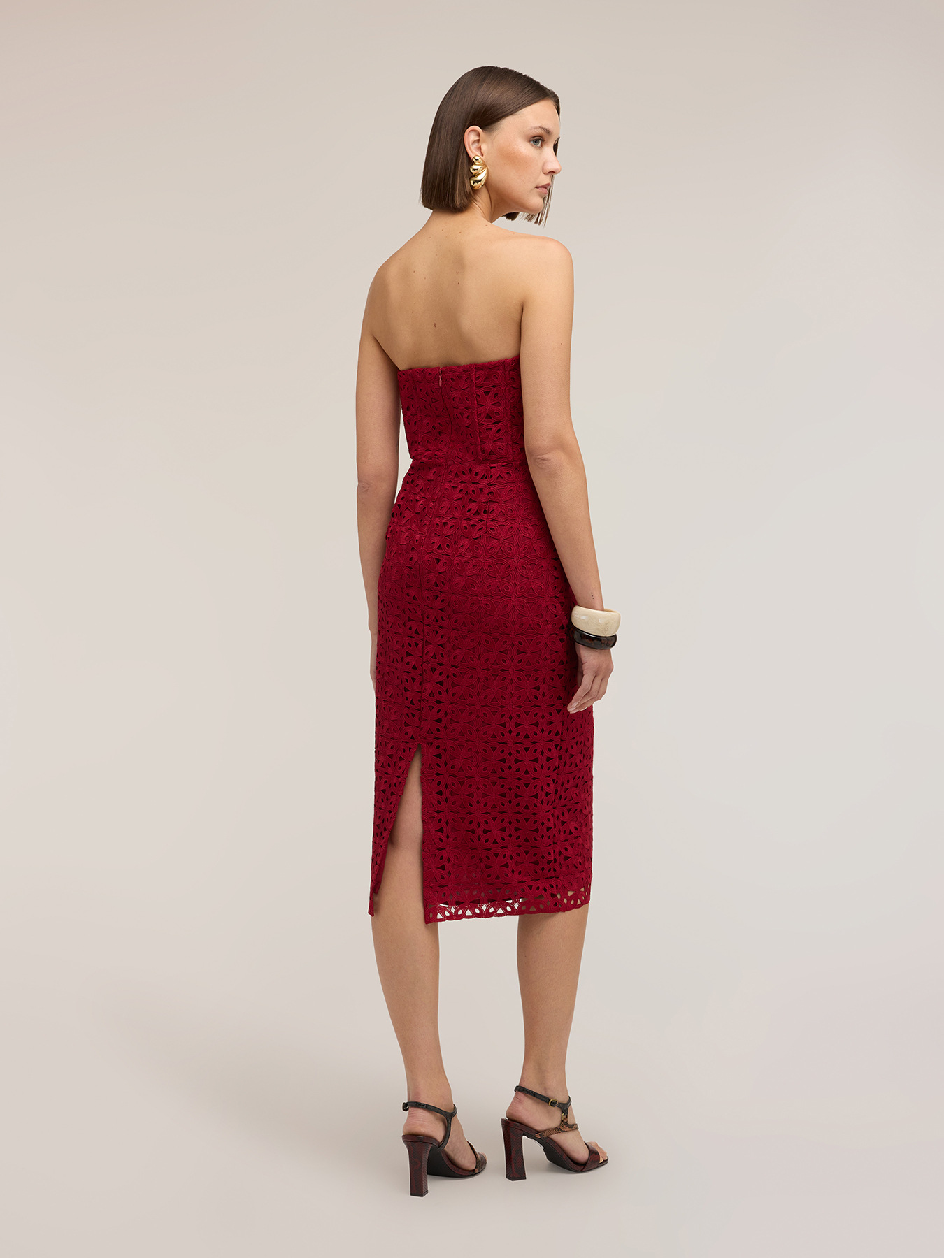 Rochie tip furou din dantelă macrameu image number 1