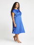 Robe en satin avec drapé image number 3