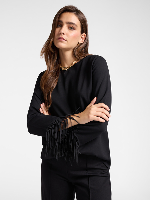 T-shirt avec franges en bas des manches