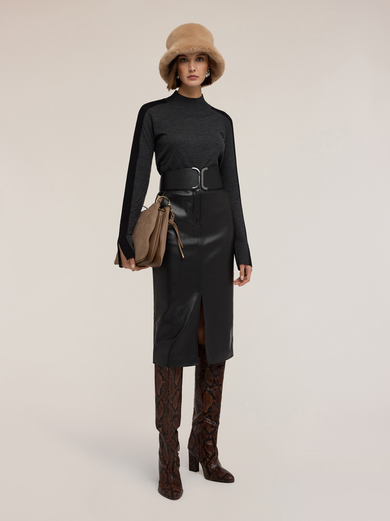 Pull col roulé bicolore en mélange de soie