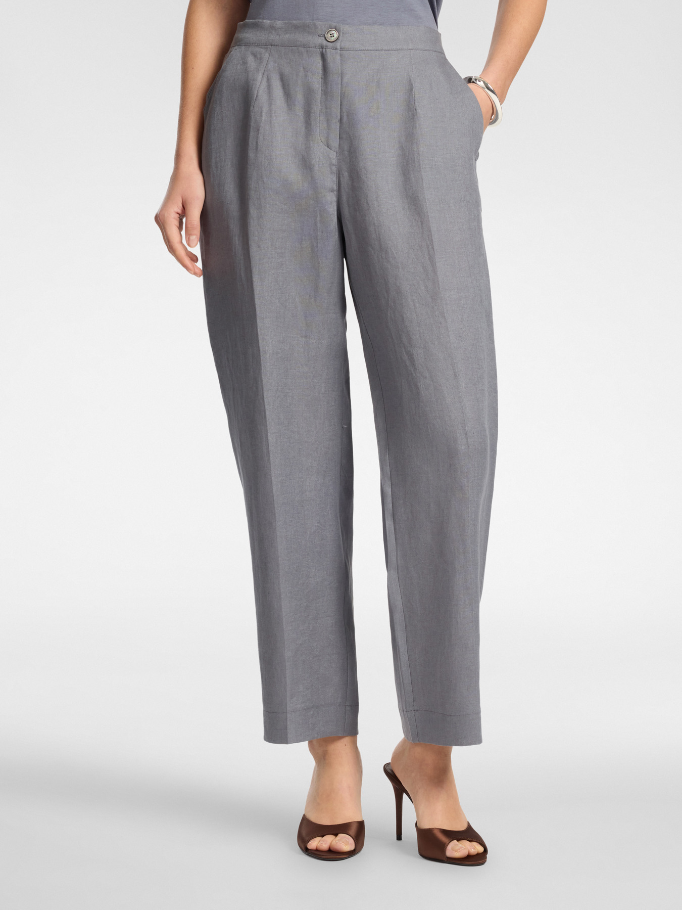 Linen trousers image number 2