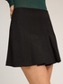 Pleated short skirt image number 3