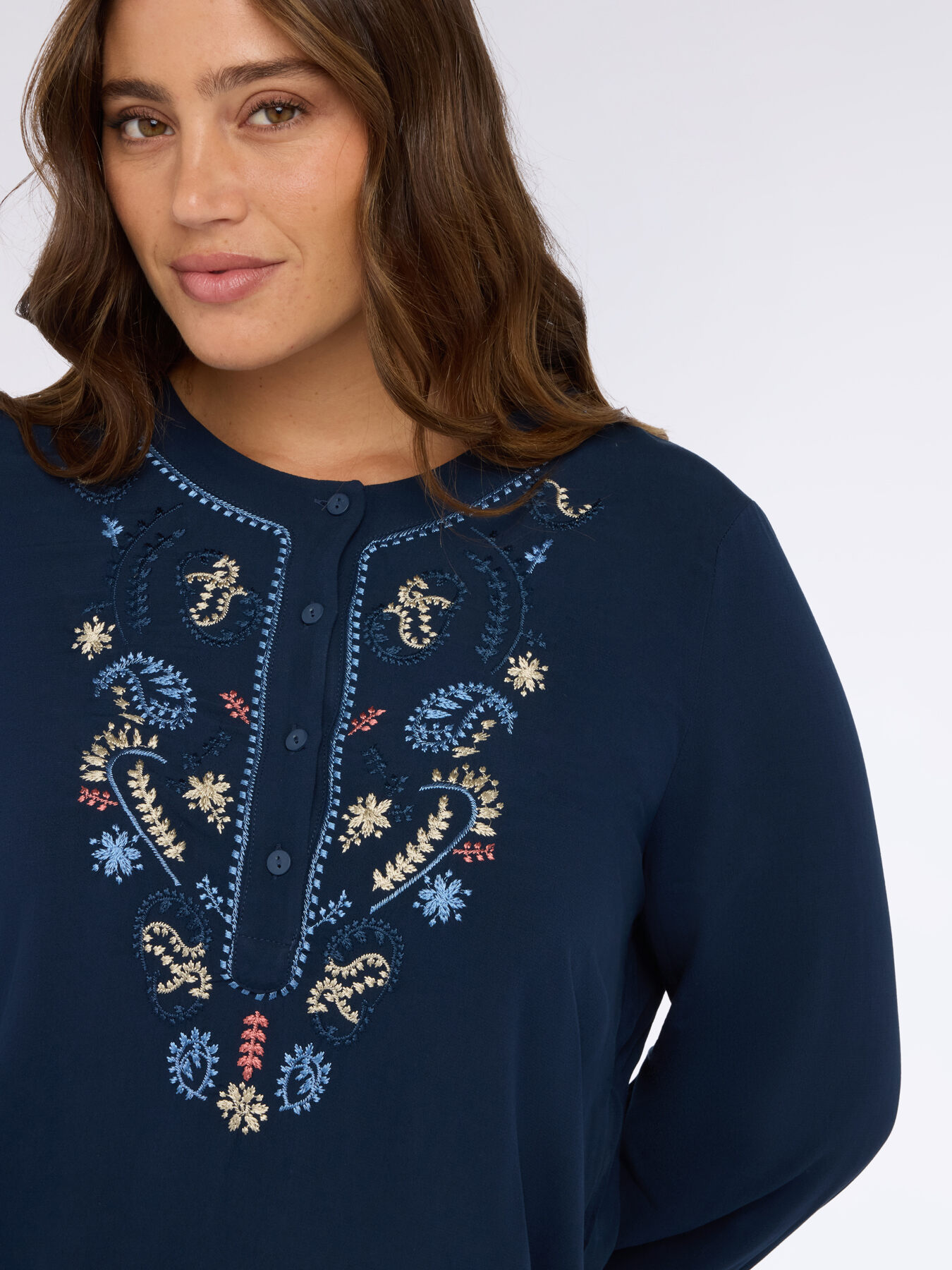 Blouse with paisley embroidery in viscose image number 0