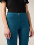 Pantalones cropped de mezcla de algodón image number 2