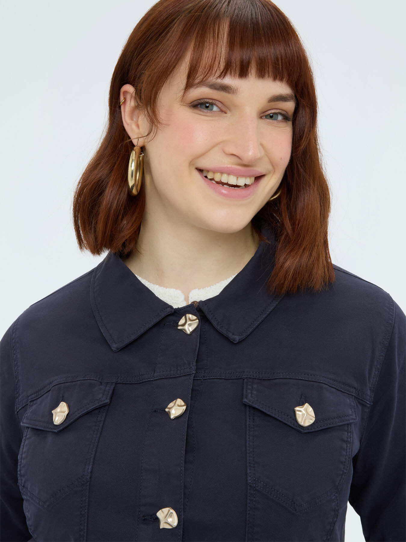 Giacca denim con bottoni decorativi image number 3