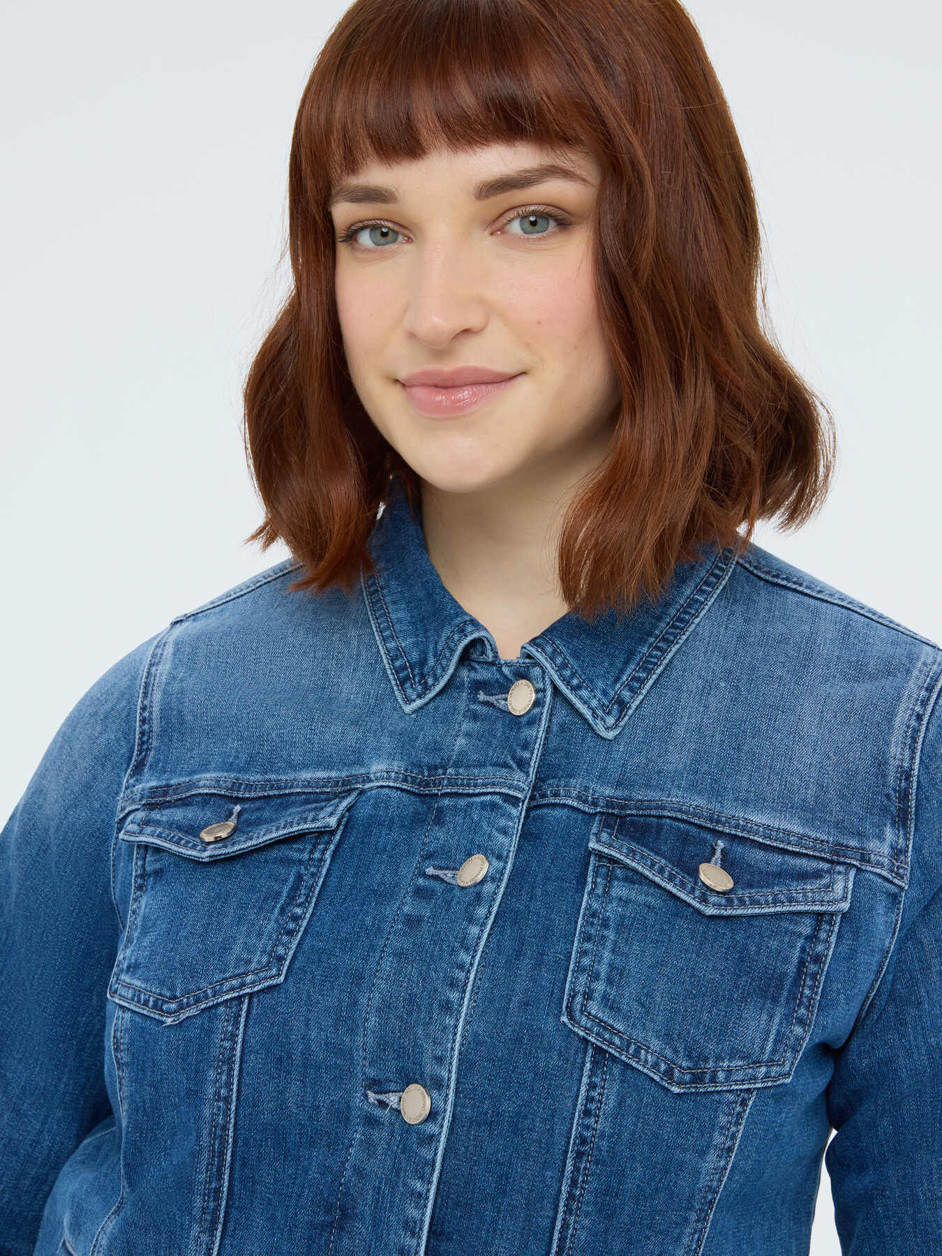 Denim jacket with detachable sweatshirt hood image number 4