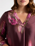 Bluse mit nuanciertem Druck image number 3