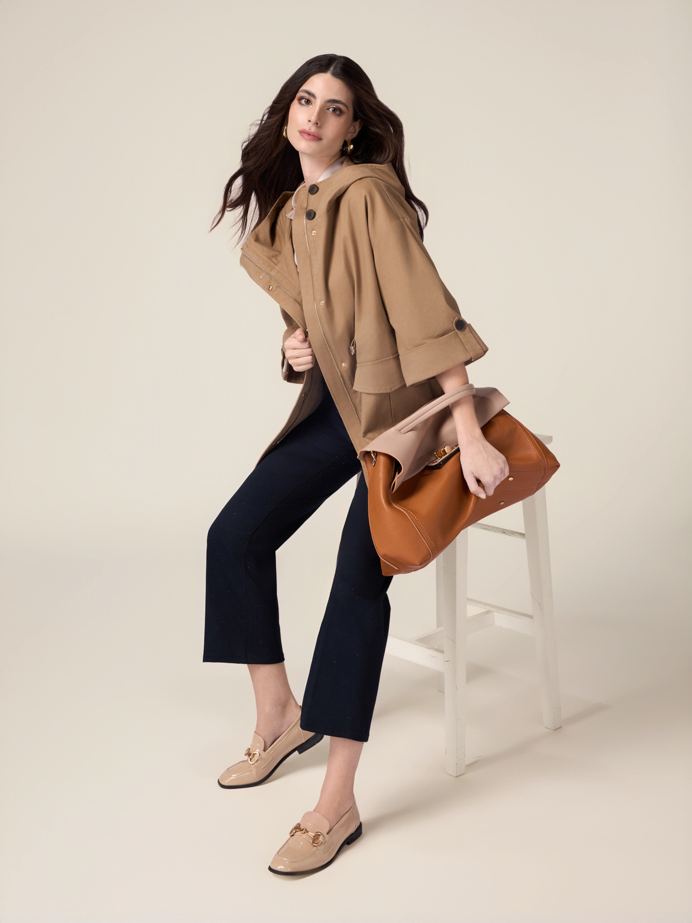 Pantaloni regular in denim con micro cristalli image number 0