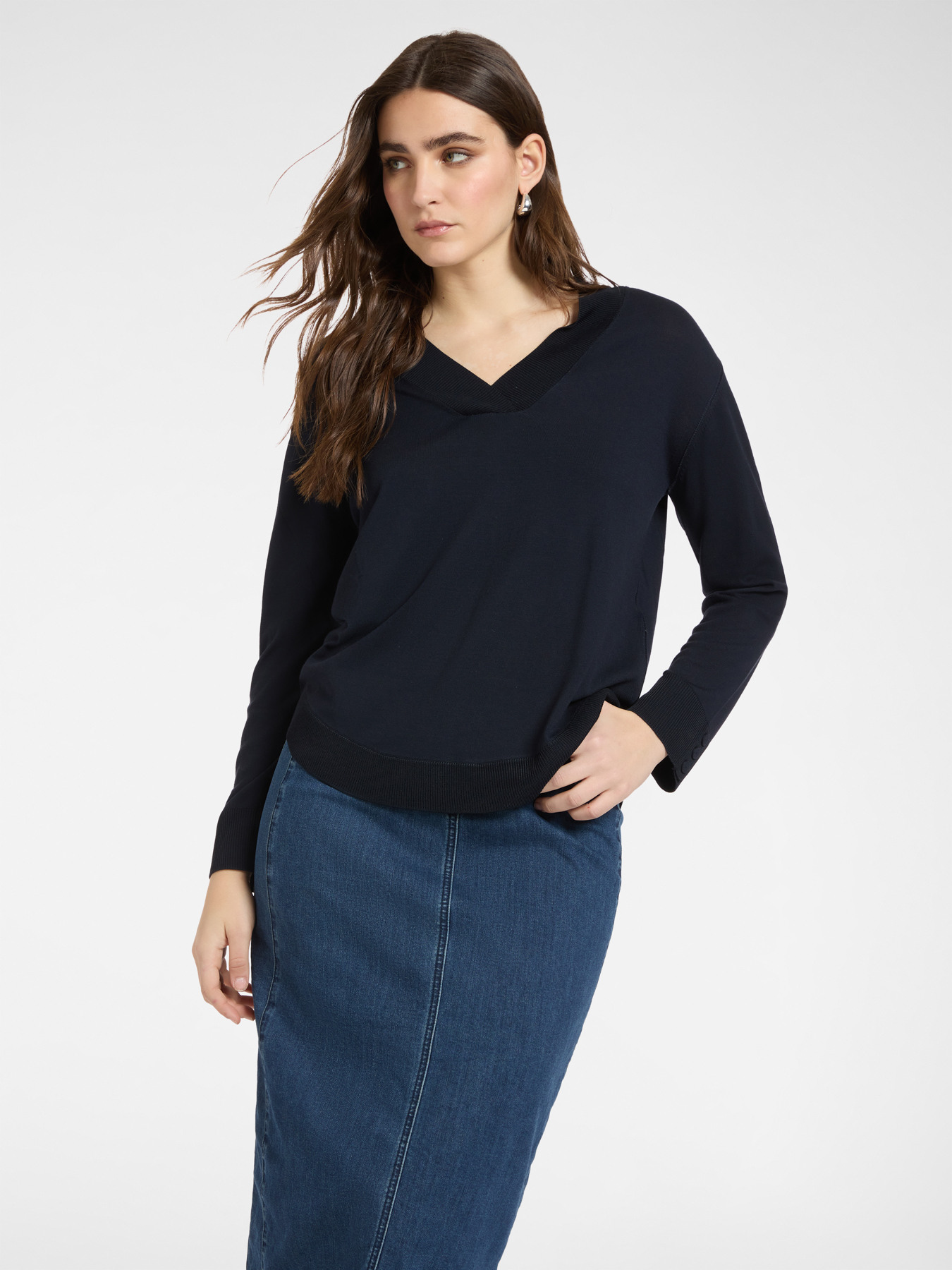 Maglia con scollo a V misto viscosa image number 3