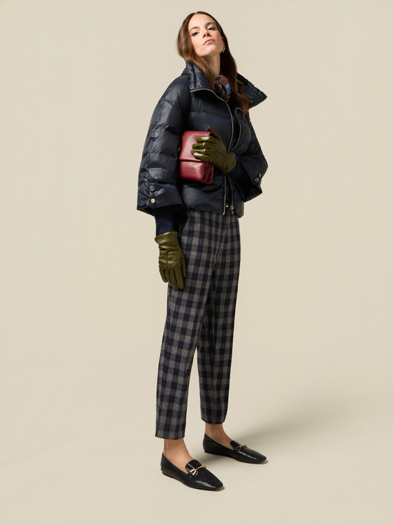 Pantaloni carrot in flanella check