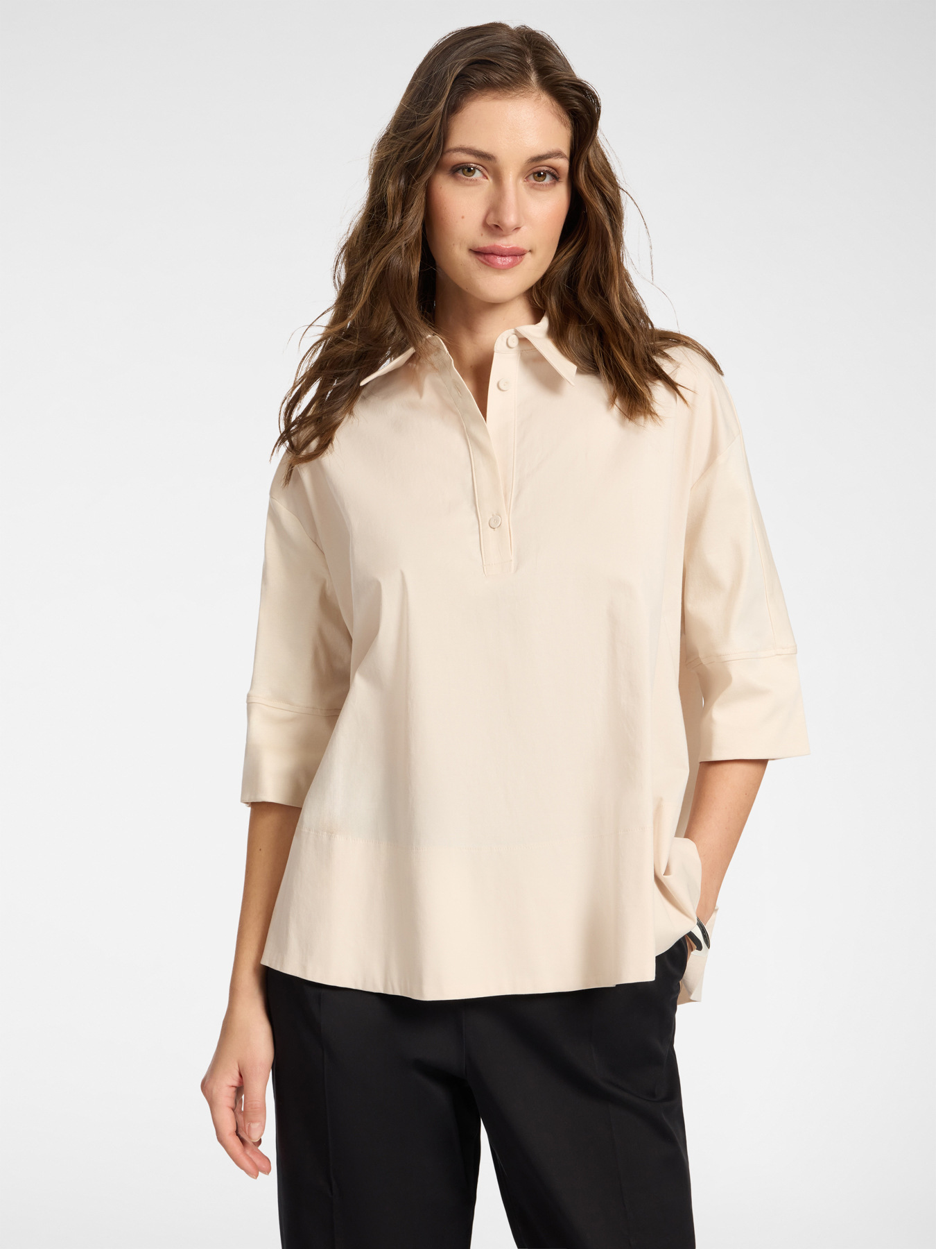 Boxy blouse with three-quarter sleeves image number 0