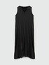 Vestito lungo smanicato in raso stretch image number 4