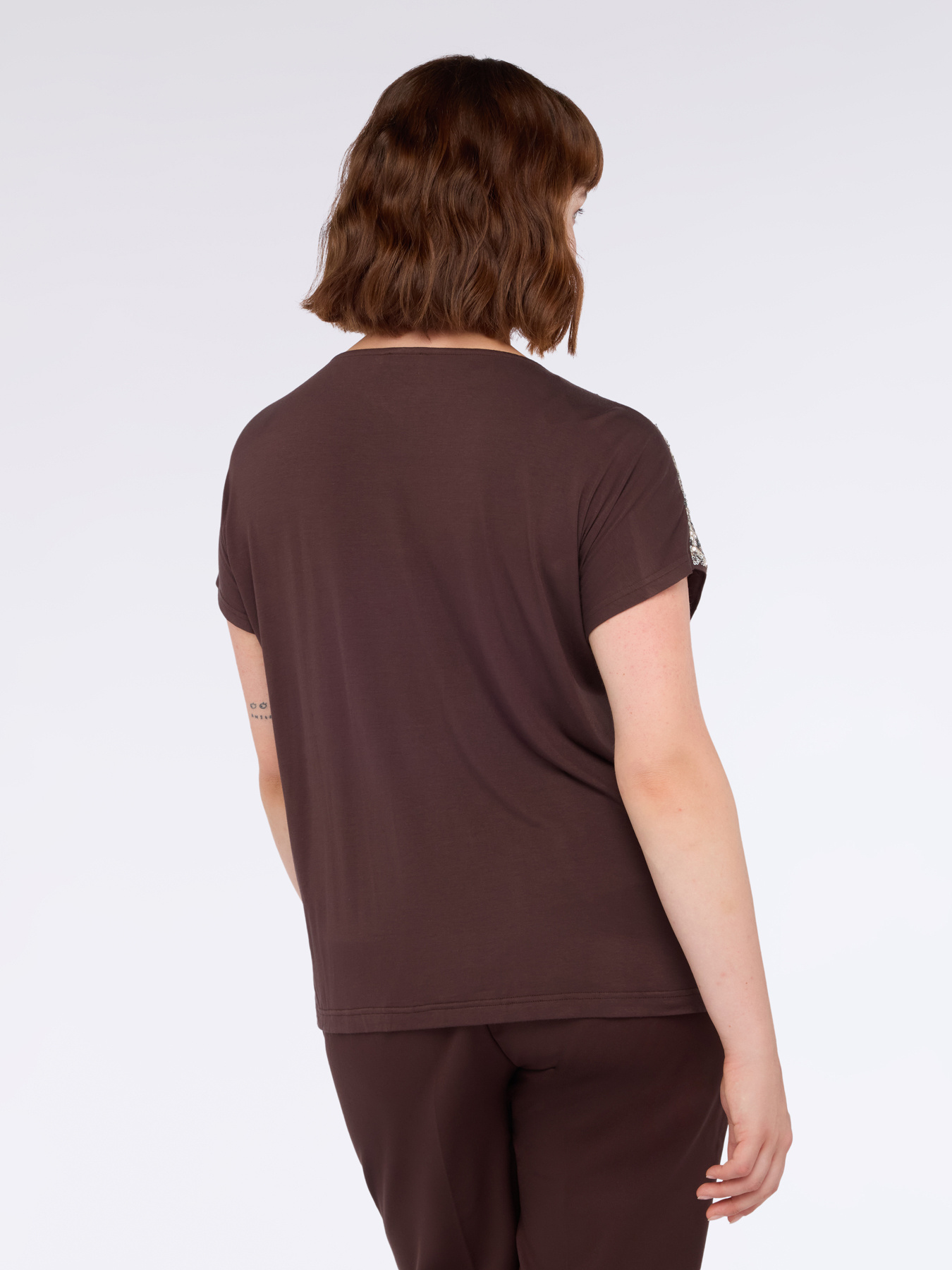 Two-material T-shirt with sequins image number 1