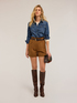 Shorts mit Falten image number 3