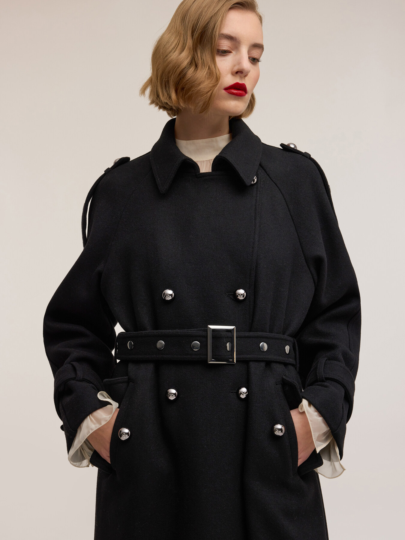 Doppelreihiger Trenchcoat Smart Couture image number 6