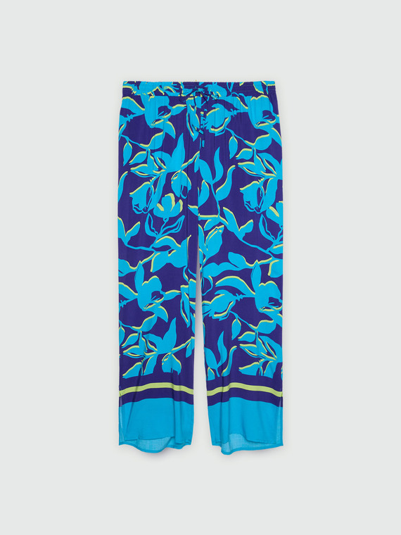 Hose mit Blumenmuster aus Viskose LENZING™ ECOVERO™