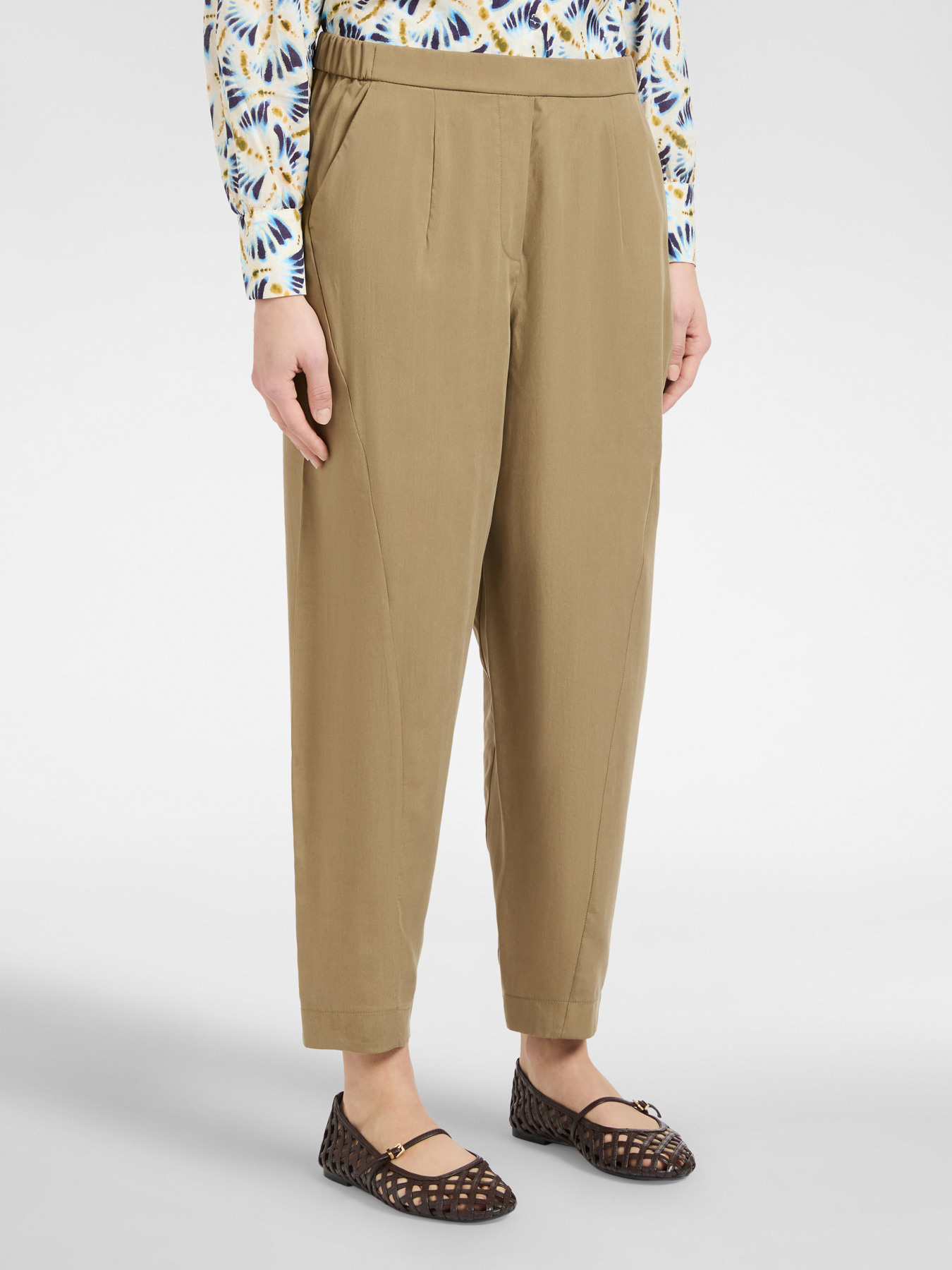 Pantalon droit en lyocell image number 3