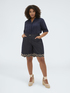 Boxy shirt in linen and viscose blend image number 4