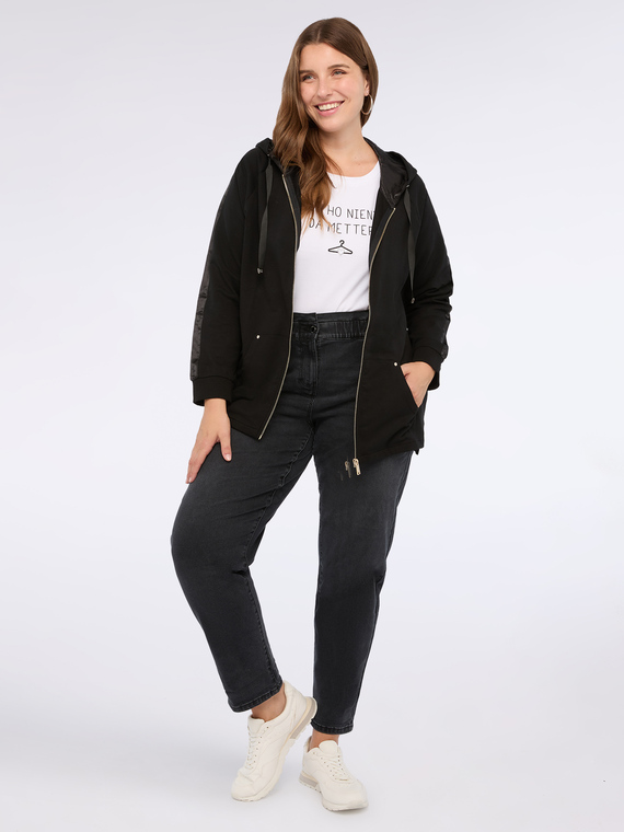 Black wash balloon jeans