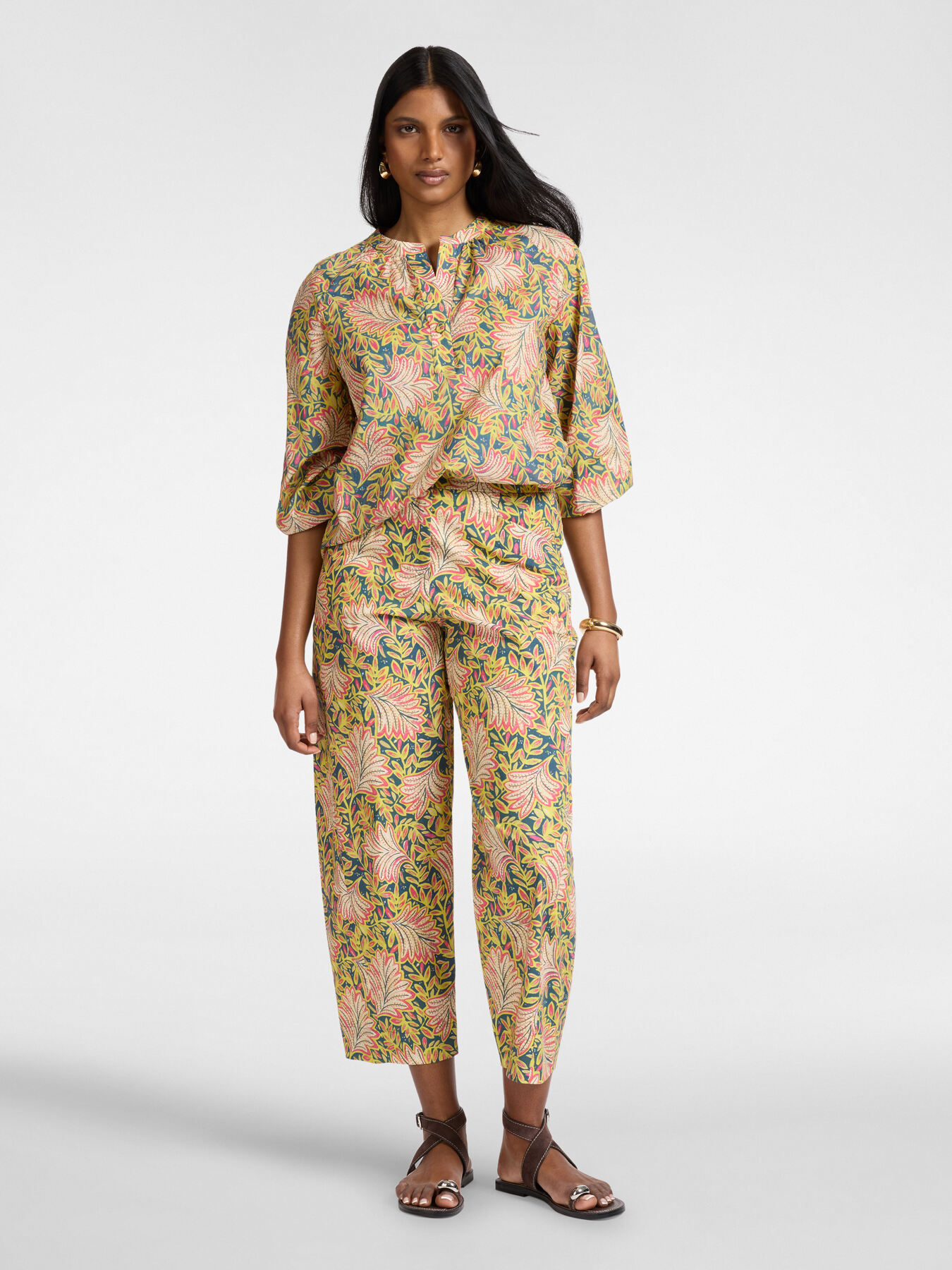 Cal&ccedil;as estampadas image number 0