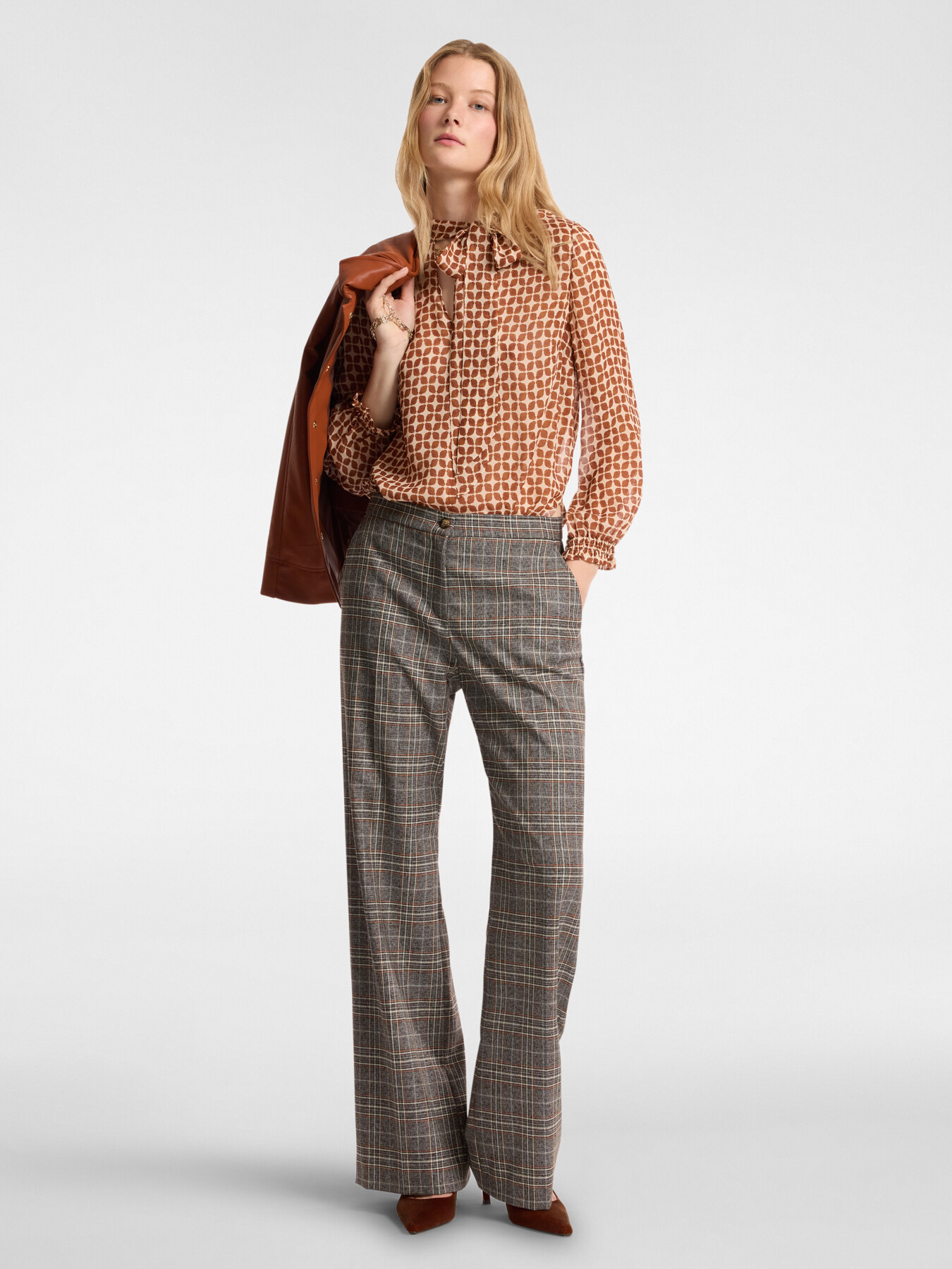 Printed blouse with sash image number 2