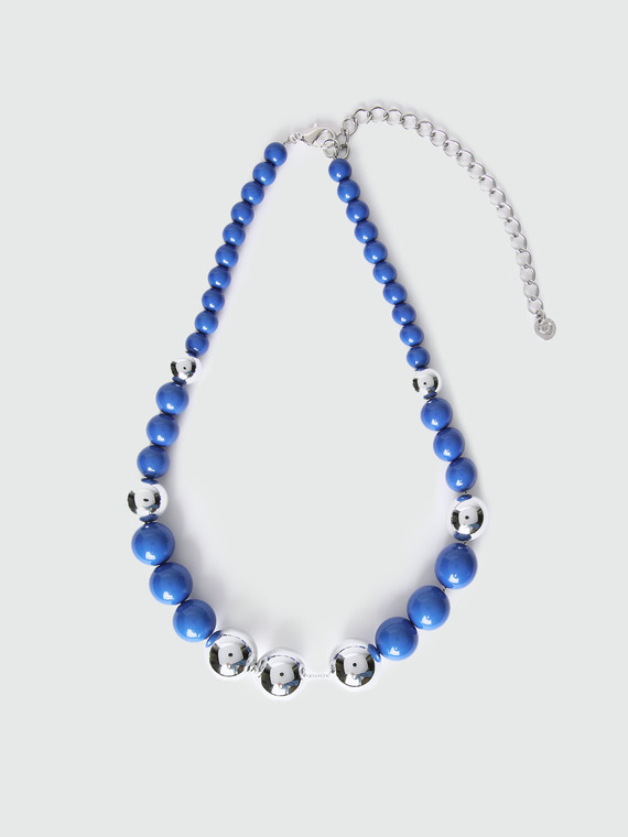 Collana con perle colorate