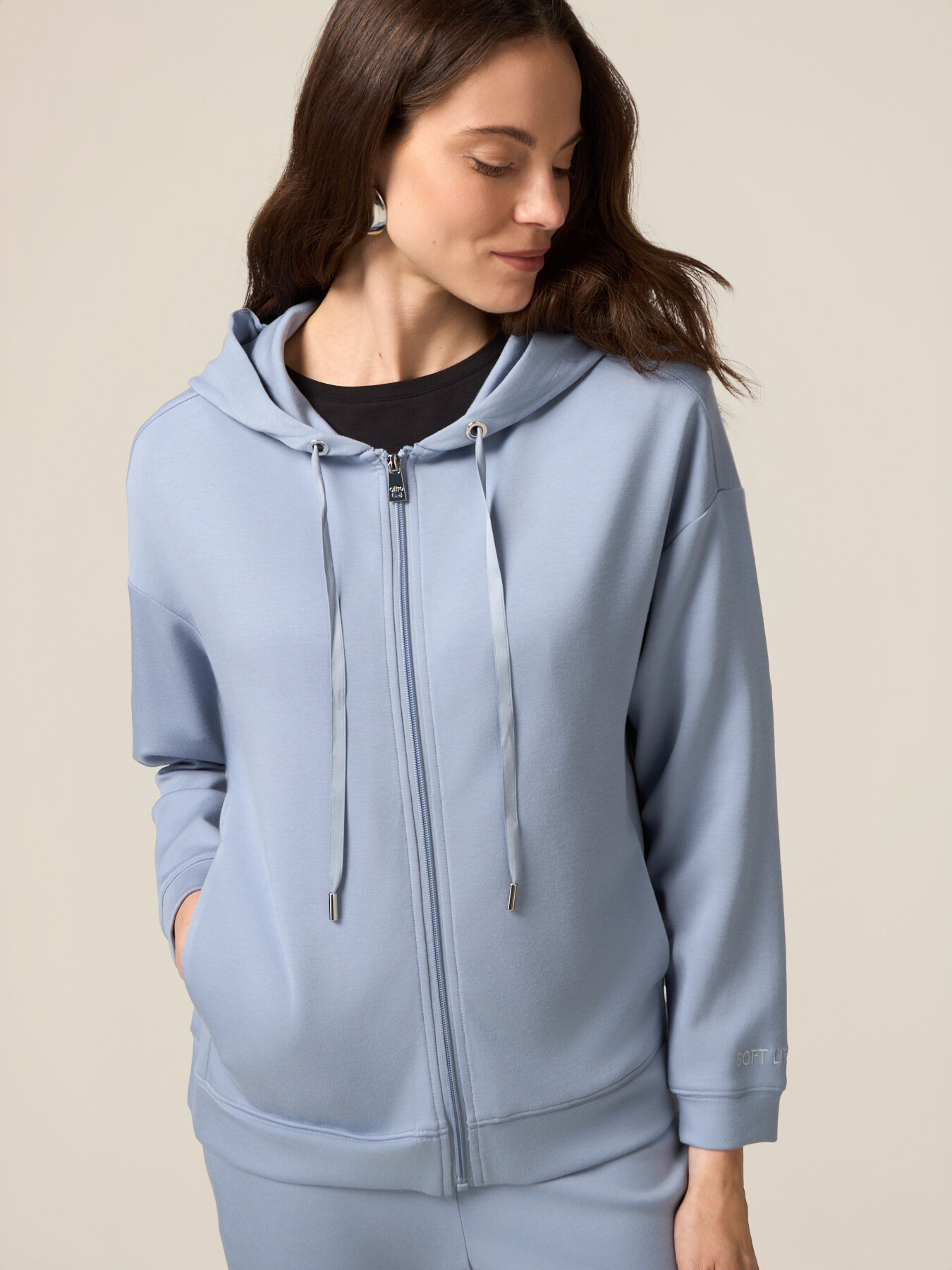 Soft touch hoodie image number 0