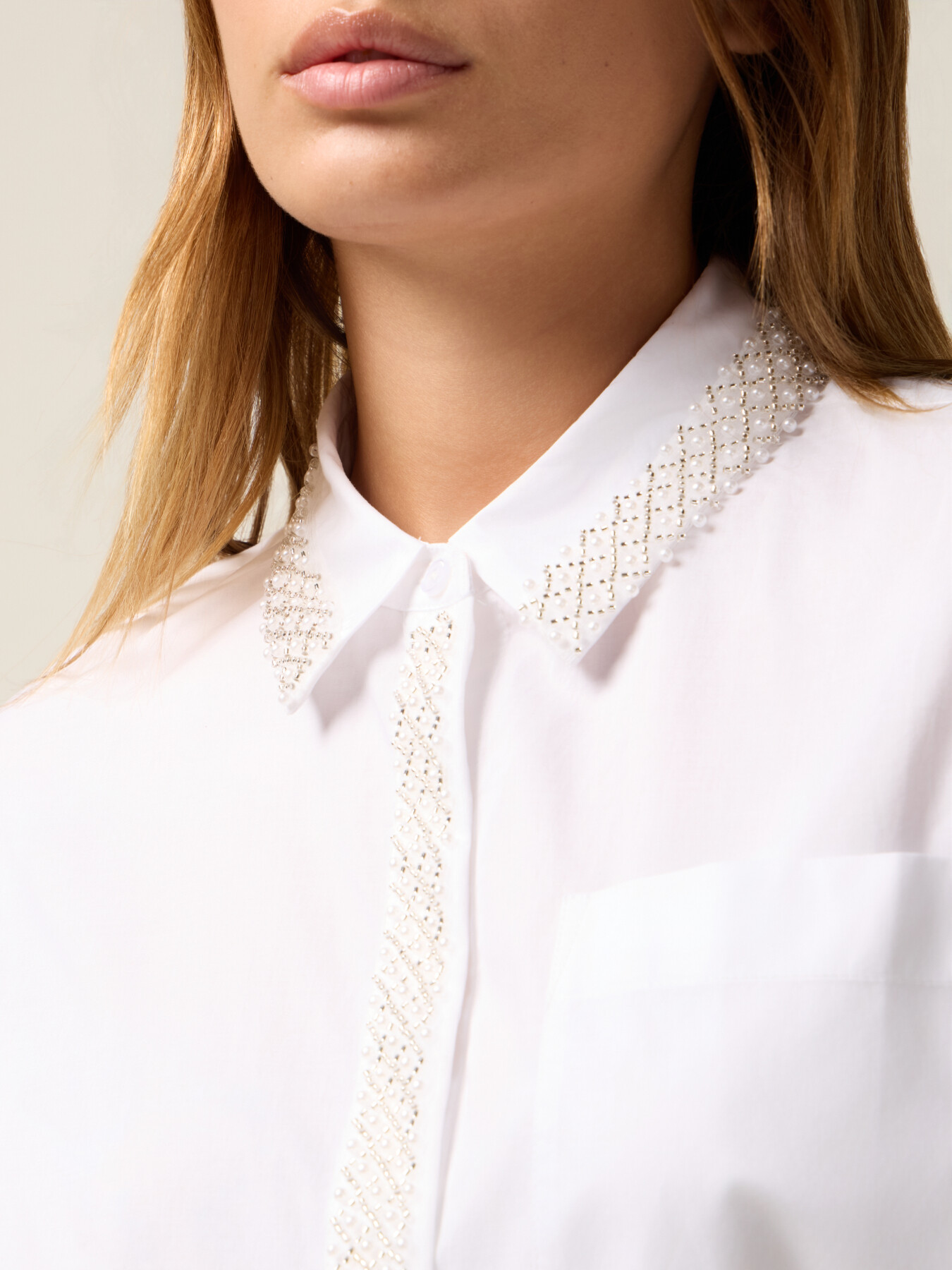 Camicia con ricamo in perline image number 2