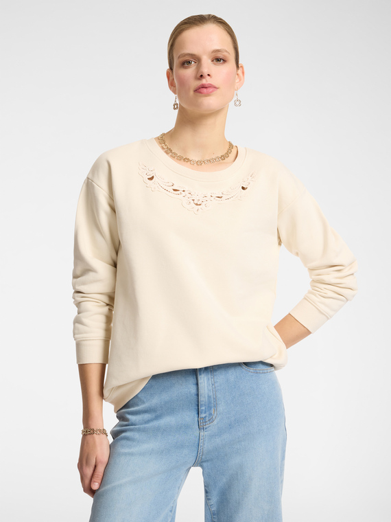 Besticktes Sweatshirt