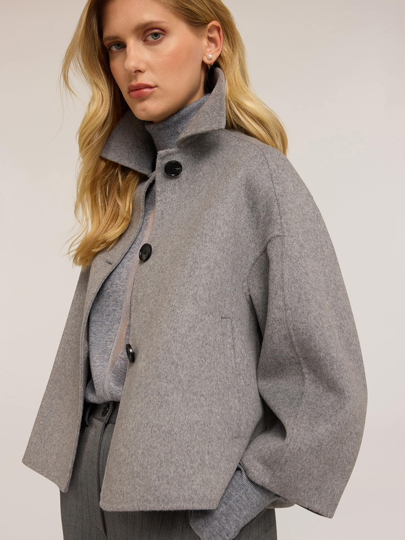 Short wool blend coat image number 3