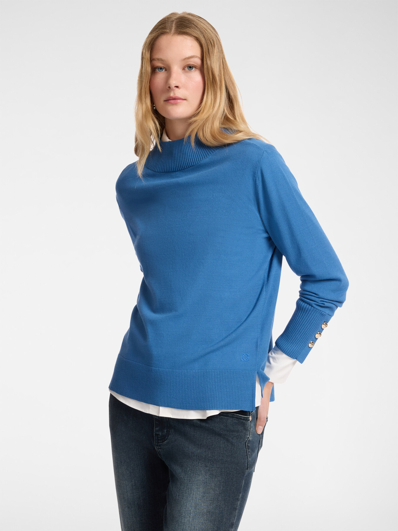 Buttoned jumper image number 0