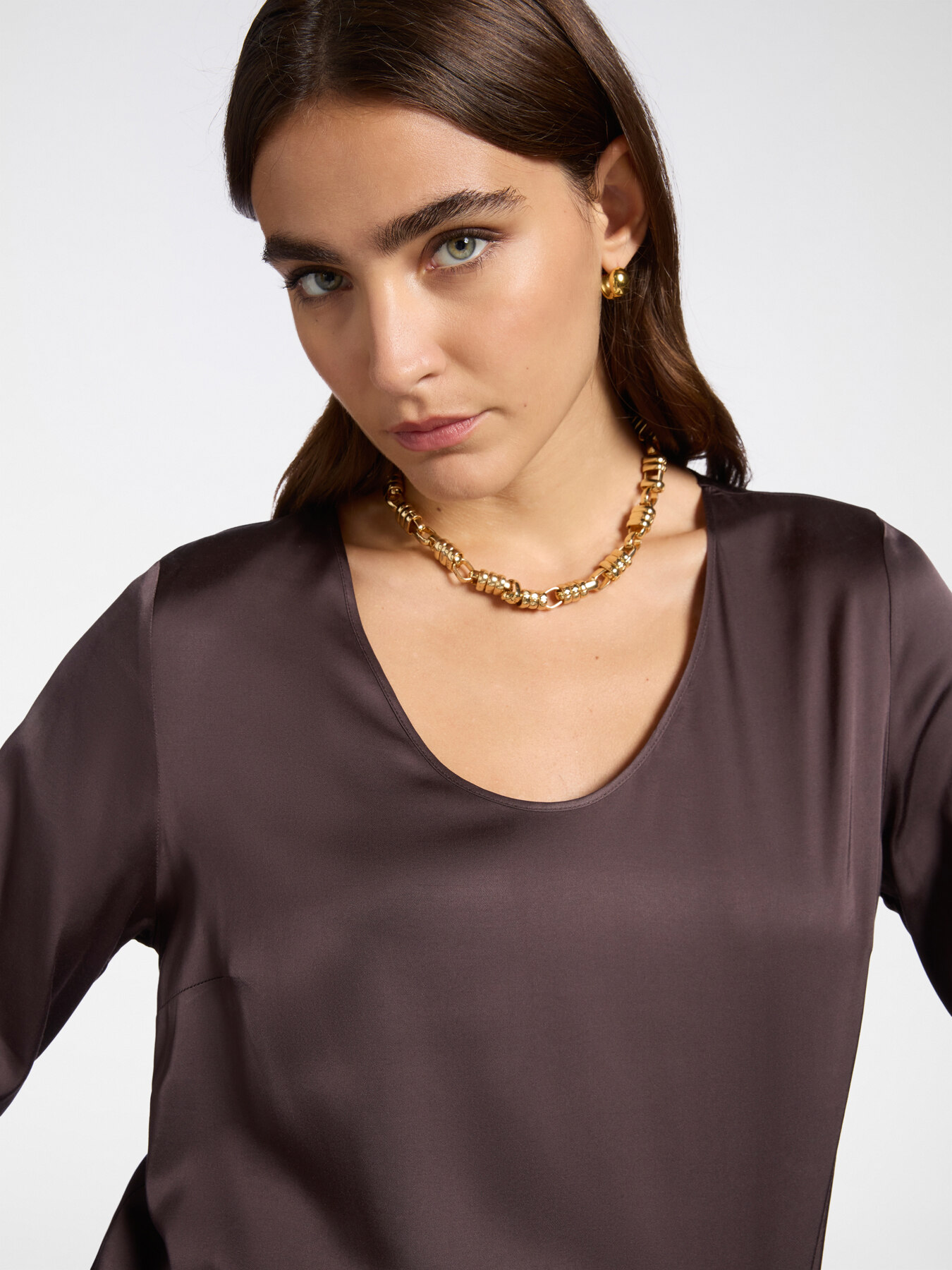 Bluse aus Stretch-Satin image number 3