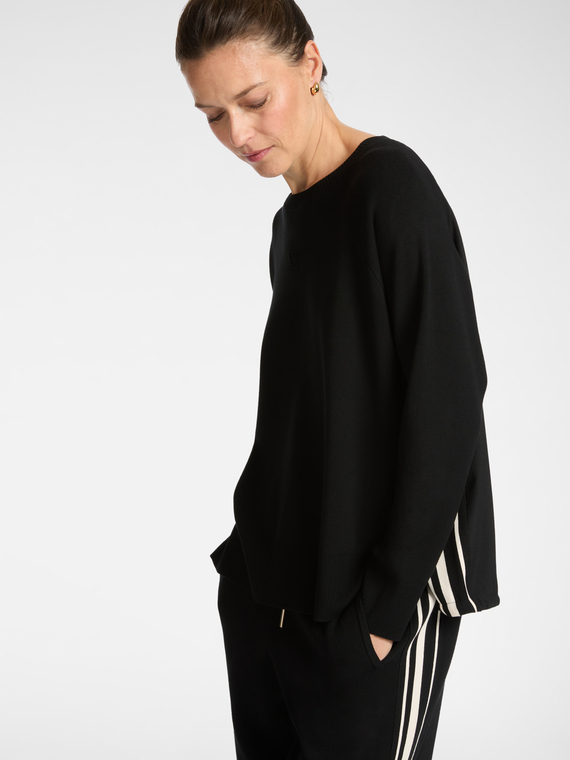 Sweater with striped edges