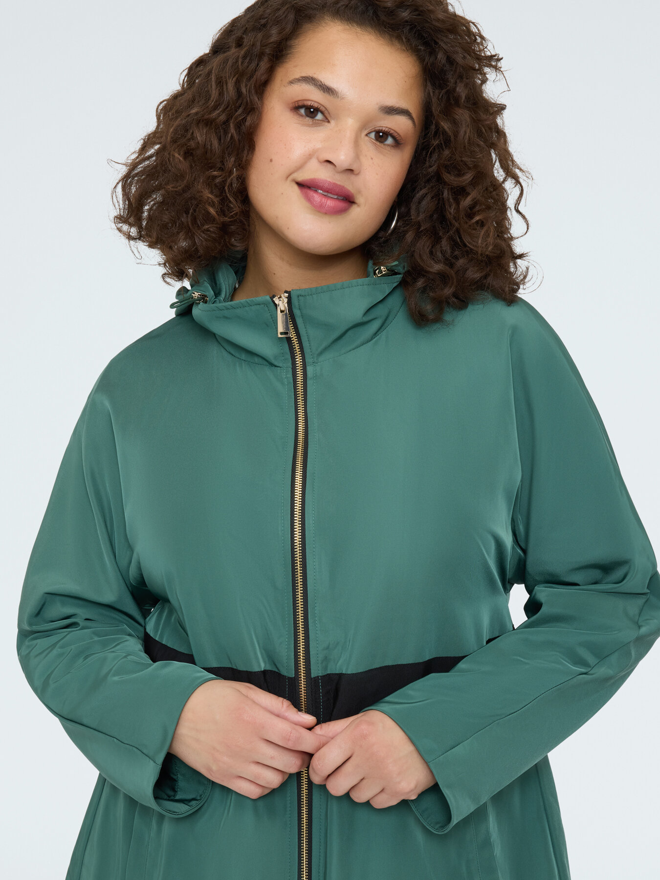 Parka con fascia a contrasto image number 3