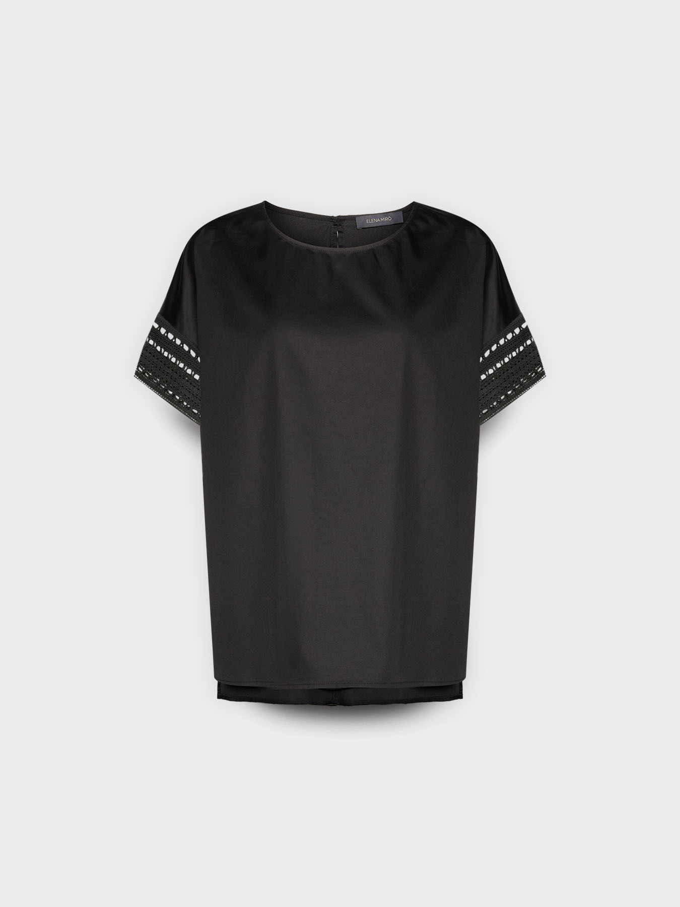 Blusa con bordi in pizzo image number 4