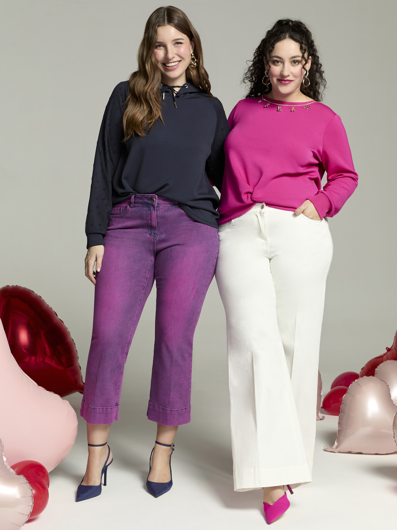 Jeans Kick Flare lavaggio viola d&eacute;lav&eacute; image number 0