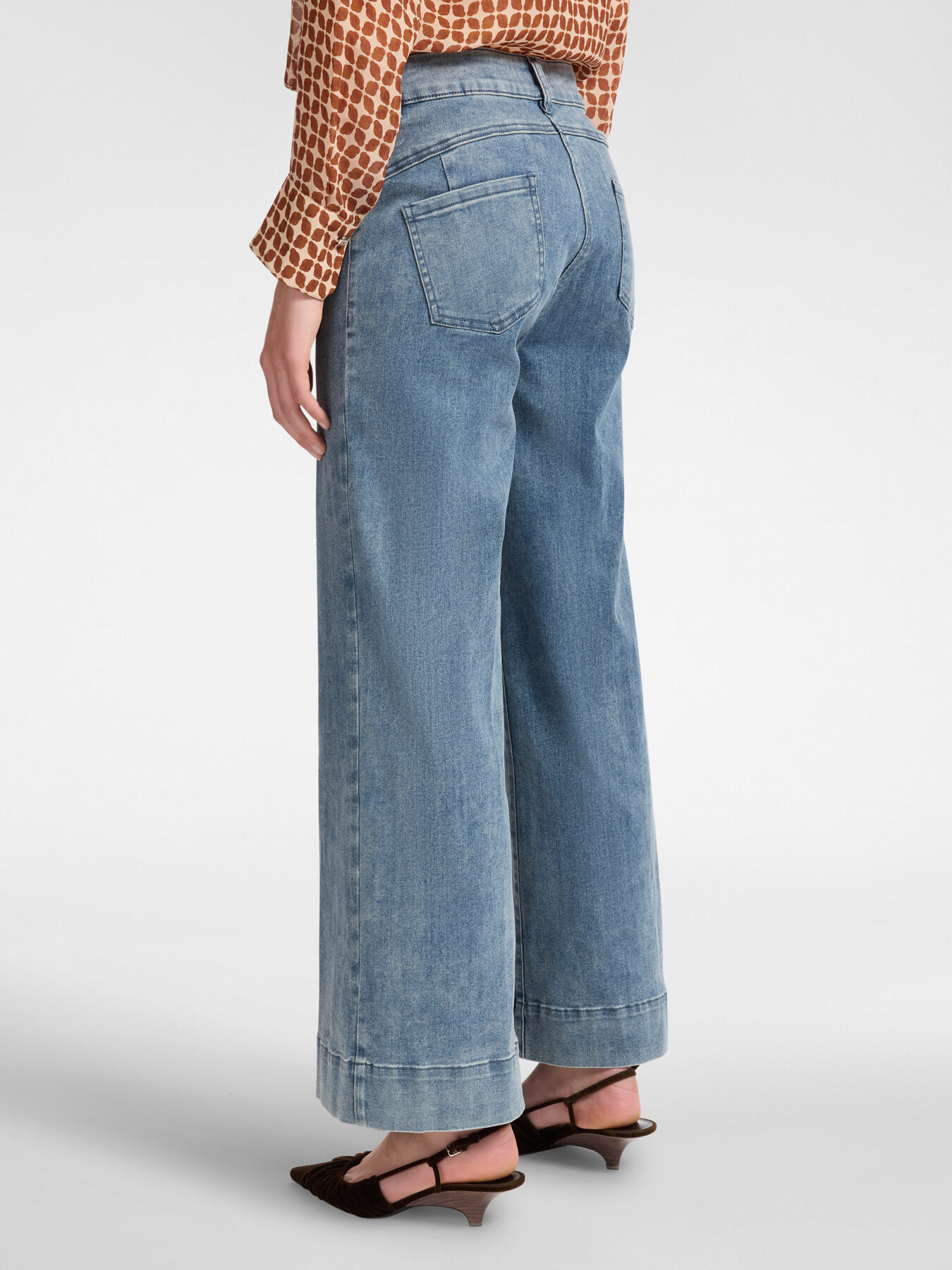 5-pocket marine jeans, "Mary" image number 1