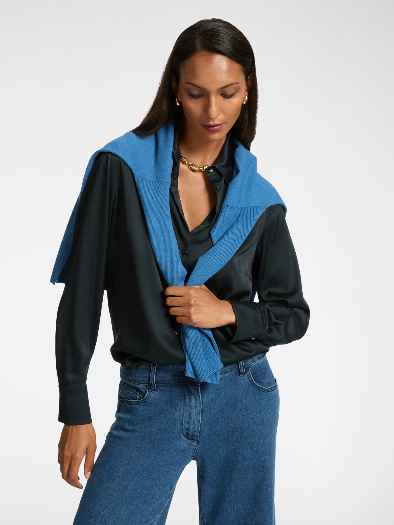 Chemise en satin extensible image number 0