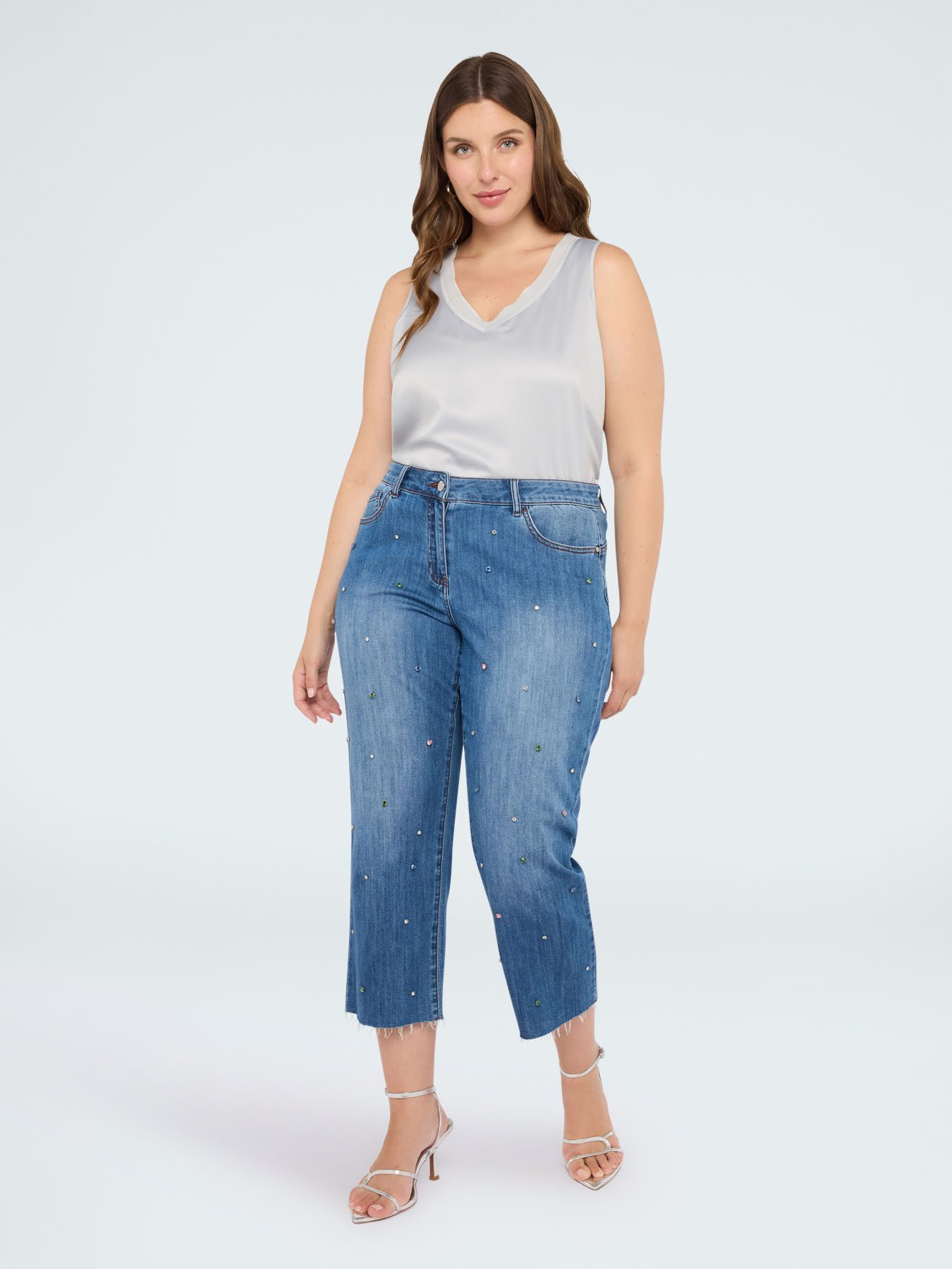 Two-material top with V-neck image number 2