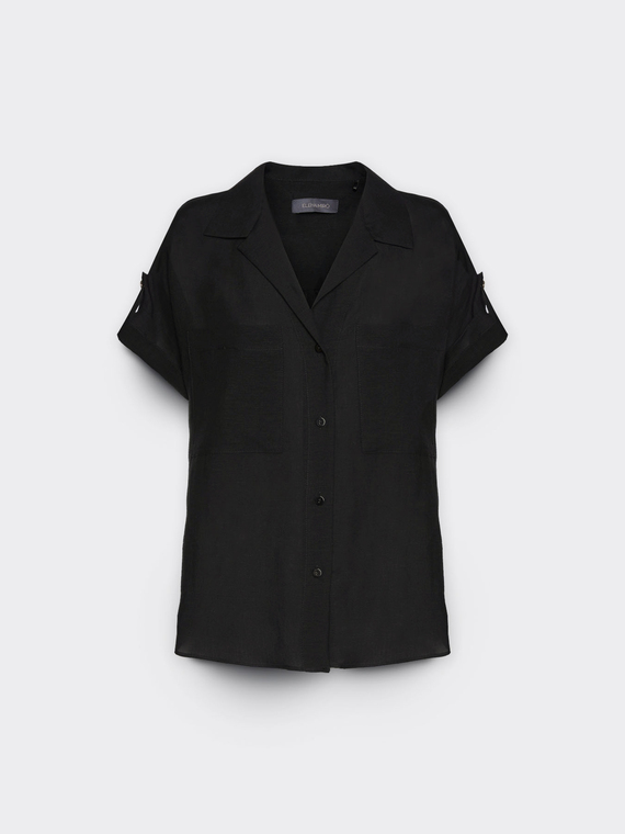 Short-sleeved shirt