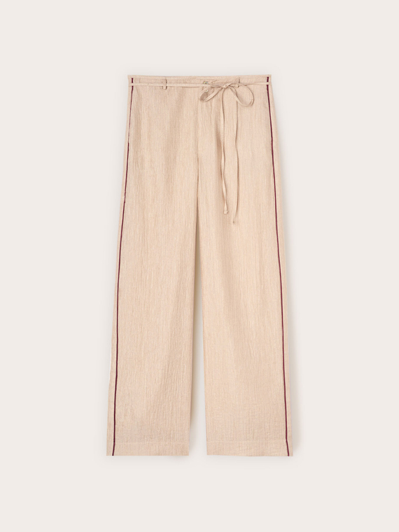 Pantaloni palazzo din cr&ecirc;pe