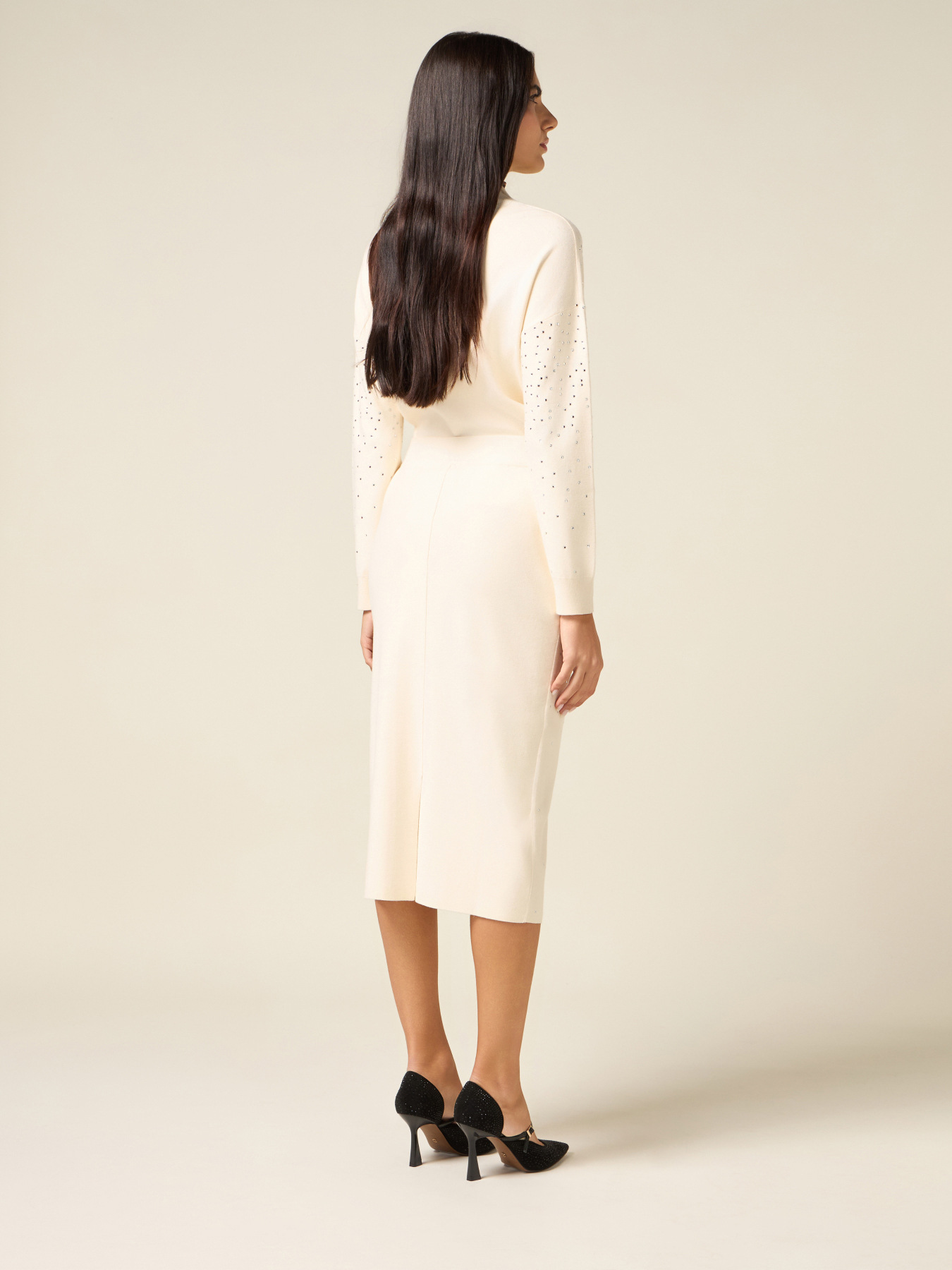 Knit skirt with crystals image number 1