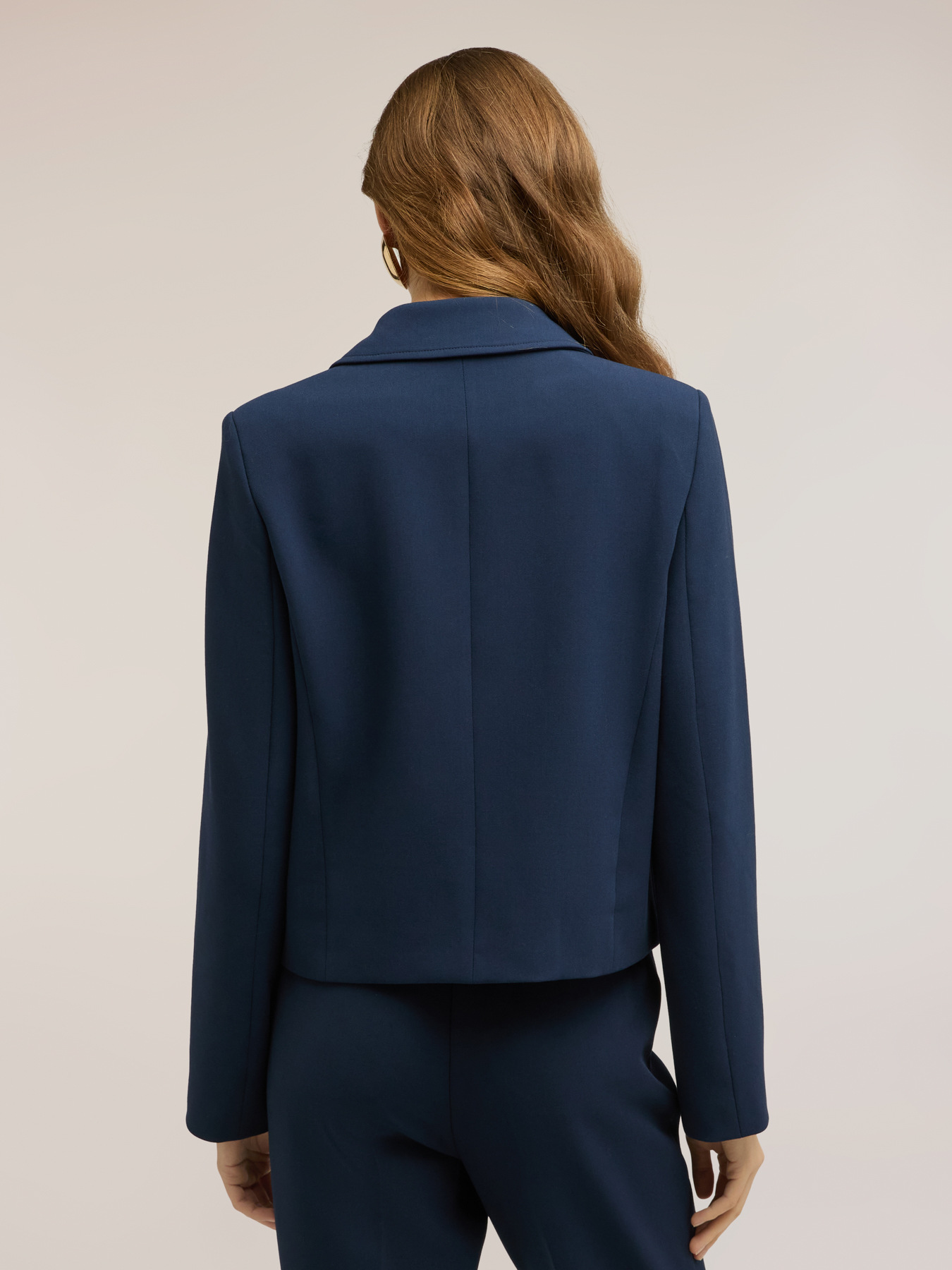 Zweireihige Jacke mit aufgesetzten Taschen image number 1