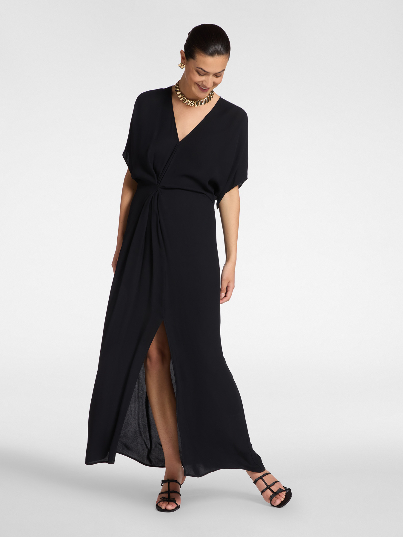 Long cr&ecirc;pe de chine dress with draping image number 2