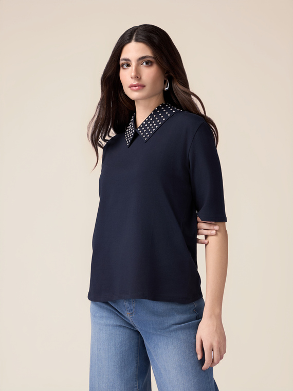 T-shirt maniche corte con colletto gioiello